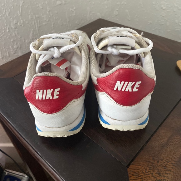 Nike Cortez Leather White/Red/Blue Sneaker size 5Y - Picture 5 of 8